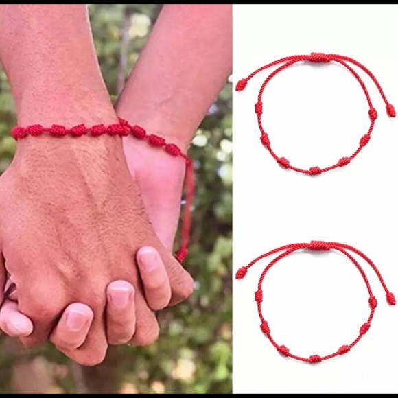 3/$20 RED NYLON 7 knot 🪢 adjustable protection bracelet - Picture 4 of 4